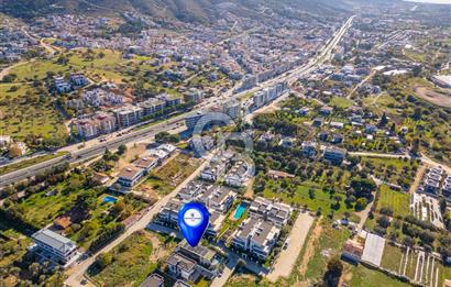 GÜZELBAHÇE YELKİ'DE SATILIK LÜKS VİLLA