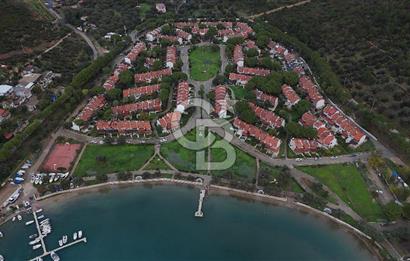 URLA BALIKLIOVA YUVAKENT SİTESİNDE 3+1 SATILIK VİLLA