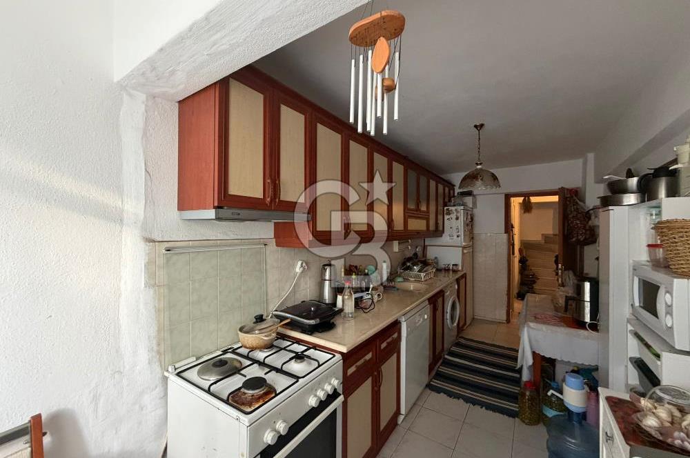 Sarımsaklıda Denize 300 m Teraslı 3+1 Dubleks Yatırımlık Yazlık