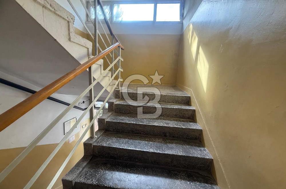 ÜMİTKÖY METRO YAKINI BADANA BOYALI TEMİZ BAKIMLI 3+1 DAİRE