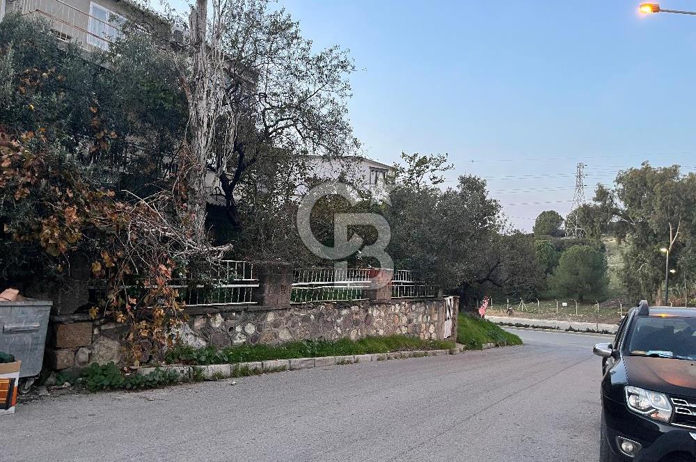 Aliağa yeni adliye binası yakını kentsel dönüşüme uygun bina 