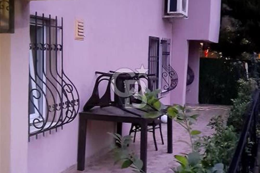 TARABYA, SANATÇILAR SİTESİ 4+1 SATILIK DAİRE 