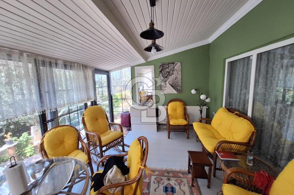 Ayvalık Sahilkent'te Denize Yakın 2+1 Eşyalı Kiralık Villa