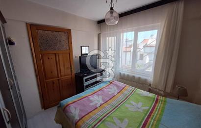 Ayvalık Sahilkent'te Denize Yakın 2+1 Eşyalı Kiralık Villa