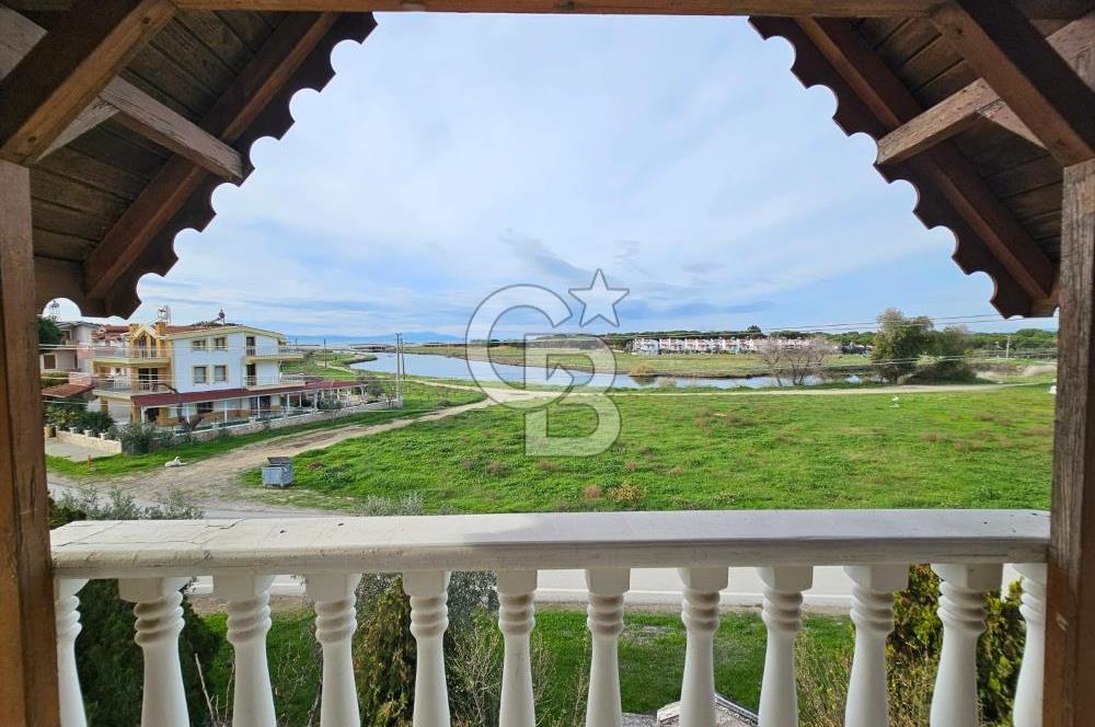 Ayvalık Altınova Uzungöl Mevkiinde 5+1 Kiralık Villa