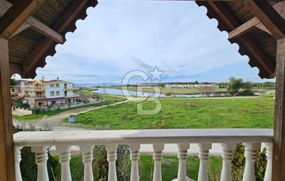 Ayvalık Altınova Uzungöl Mevkiinde 5+1 Kiralık Villa