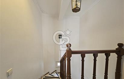 Ayvalık Altınova Uzungöl Mevkiinde 5+1 Kiralık Villa