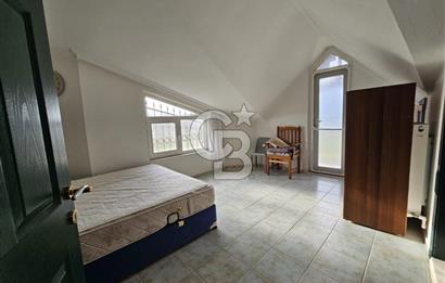 Ayvalık Altınova Uzungöl Mevkiinde 5+1 Kiralık Villa