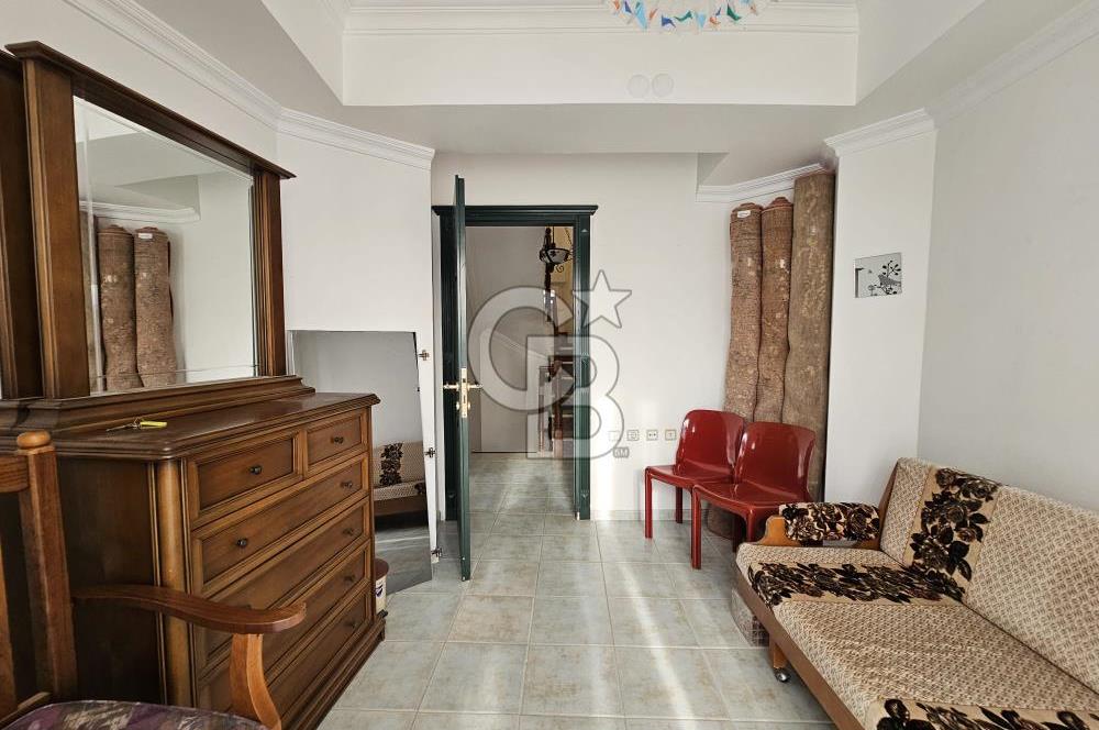 Ayvalık Altınova Uzungöl Mevkiinde 5+1 Kiralık Villa