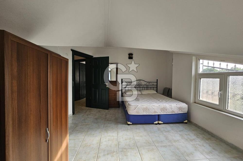 Ayvalık Altınova Uzungöl Mevkiinde 5+1 Kiralık Villa