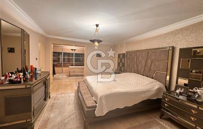 Bostanlı Akbank Sokağı İçerisinde Geniş Satılık 3+1 Daire