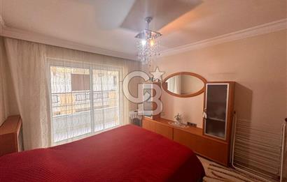 Bostanlı Akbank Sokağı İçerisinde Geniş Satılık 3+1 Daire