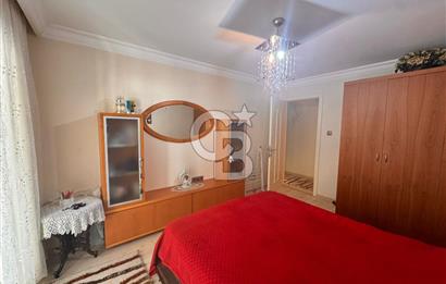 Bostanlı Akbank Sokağı İçerisinde Geniş Satılık 3+1 Daire