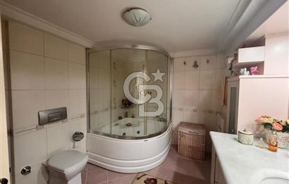 Bostanlı Akbank Sokağı İçerisinde Geniş Satılık 3+1 Daire