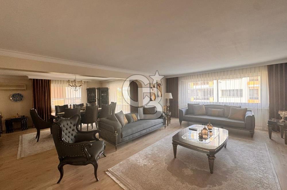 Bostanlı Akbank Sokağı İçerisinde Geniş Satılık 3+1 Daire