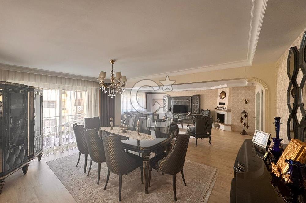 Bostanlı Akbank Sokağı İçerisinde Geniş Satılık 3+1 Daire