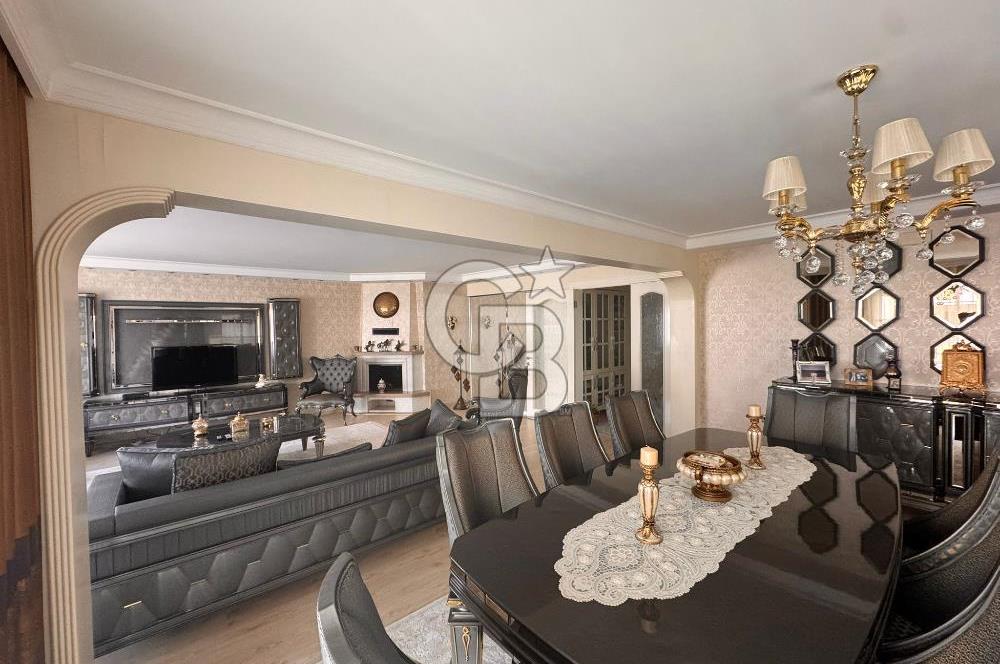 Bostanlı Akbank Sokağı İçerisinde Geniş Satılık 3+1 Daire