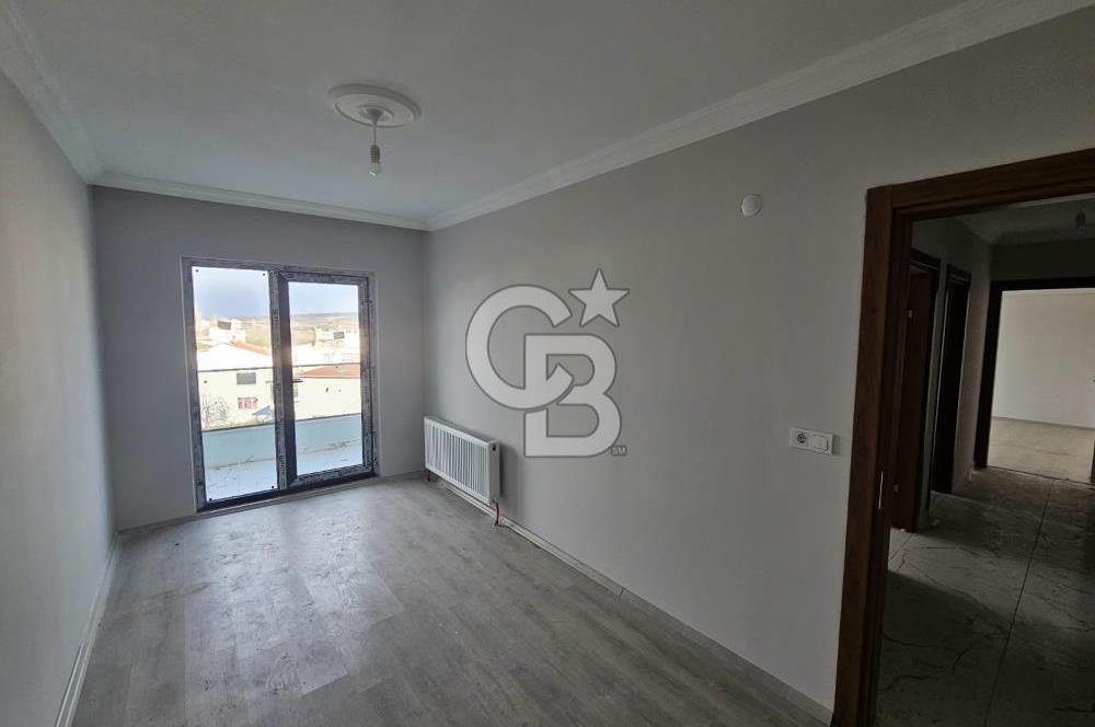 ÇARDAK MERKEZİ KONUMDA DENİZ MANZARALI ARAKAT 2+1 DAİRE