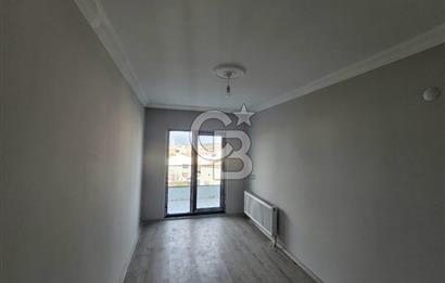 ÇARDAK MERKEZİ KONUMDA DENİZ MANZARALI ARAKAT 2+1 DAİRE