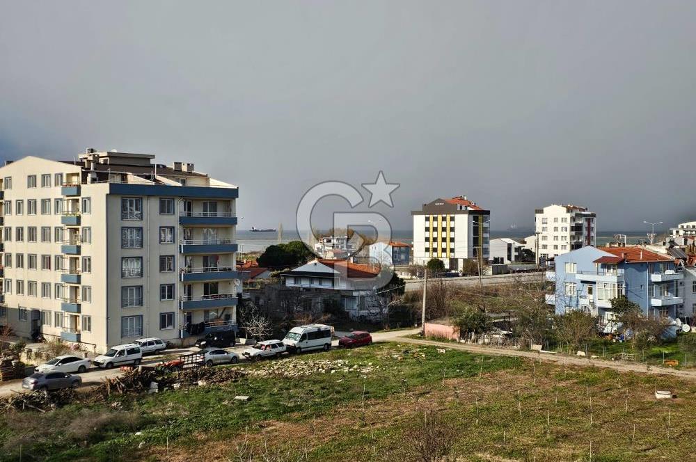 ÇARDAK MERKEZİ KONUMDA DENİZ MANZARALI ARAKAT 2+1 DAİRE