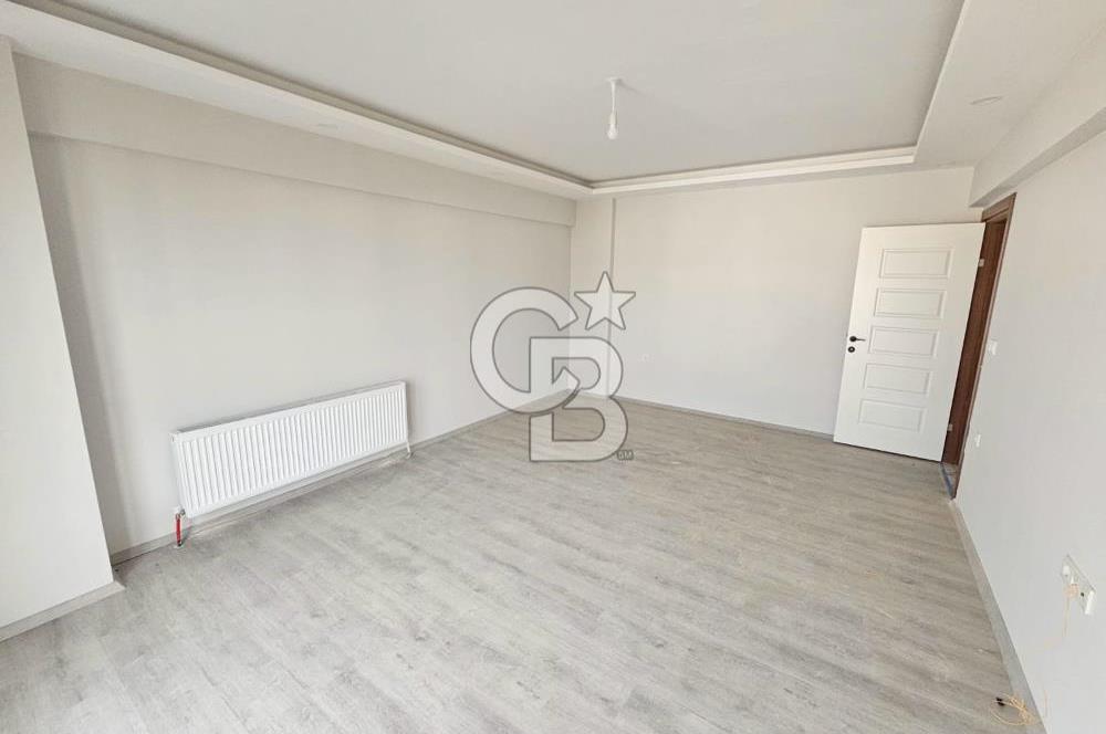 ÇARDAK MERKEZİ KONUMDA DENİZ MANZARALI ARAKAT 2+1 DAİRE