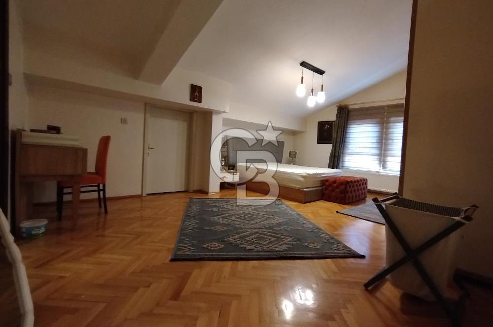 Sancak'ta 6,5+1 Full Yapılı Lüks Loft Daire