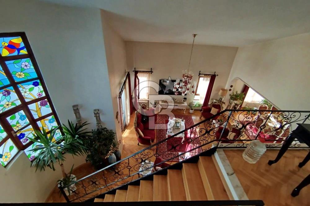 Sancak'ta 6,5+1 Full Yapılı Lüks Loft Daire