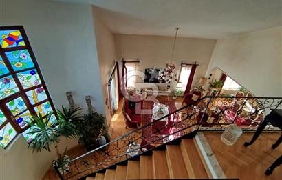 Sancak'ta 6,5+1 Full Yapılı Lüks Loft Daire