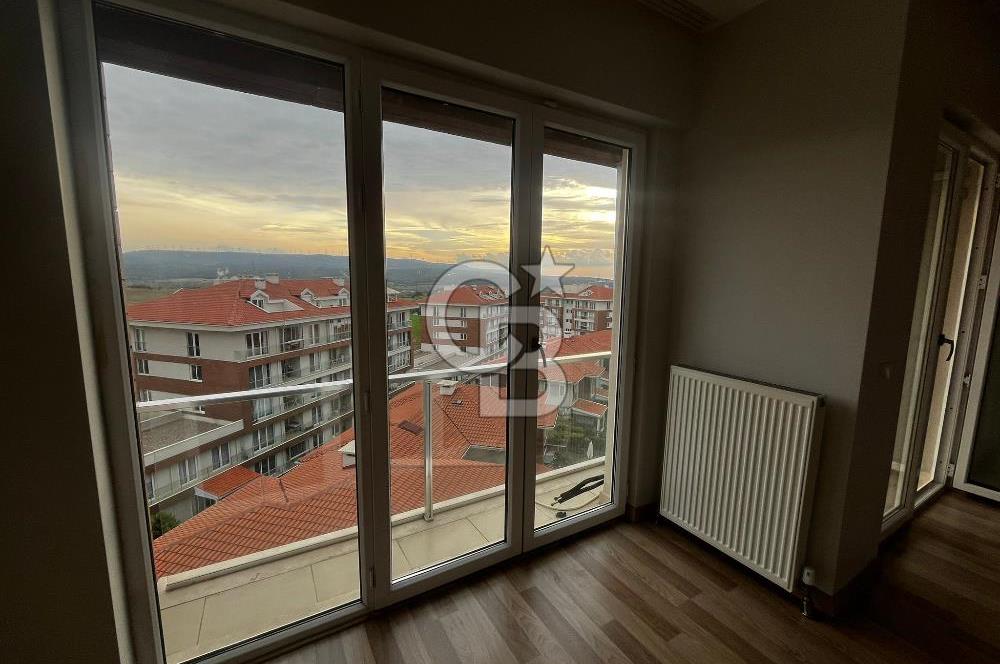 PARK17 SİTESİNDE ARAKAT KİRALIK 3+1 DAİRE