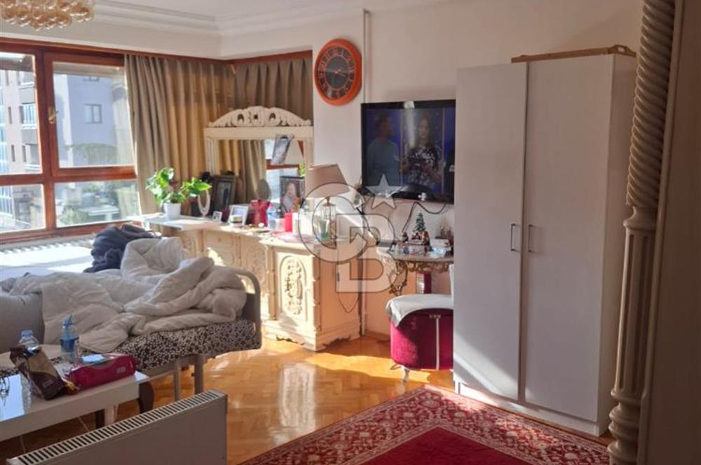 Sancak'ta 6,5+1 Full Yapılı Lüks Loft Daire