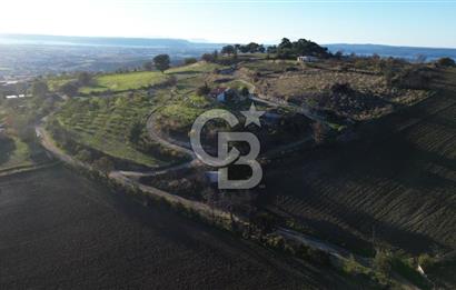 ÇANAKKALE KEMEL KÖYÜNDE BARAJ MANZARALI SATILIK 420 M2 ARAZİ