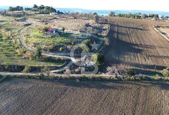 ÇANAKKALE KEMEL KÖYÜNDE BARAJ MANZARALI SATILIK 420 M2 ARAZİ - 1 - 319010