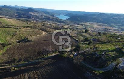 ÇANAKKALE KEMEL KÖYÜNDE BARAJ MANZARALI SATILIK 420 M2 ARAZİ