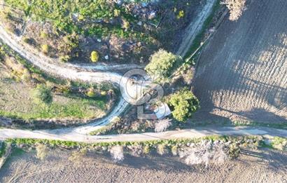 ÇANAKKALE KEMEL KÖYÜNDE BARAJ MANZARALI SATILIK 420 M2 ARAZİ