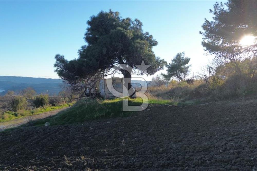 ÇANAKKALE KEMEL KÖYÜNDE BARAJ MANZARALI SATILIK 420 M2 ARAZİ