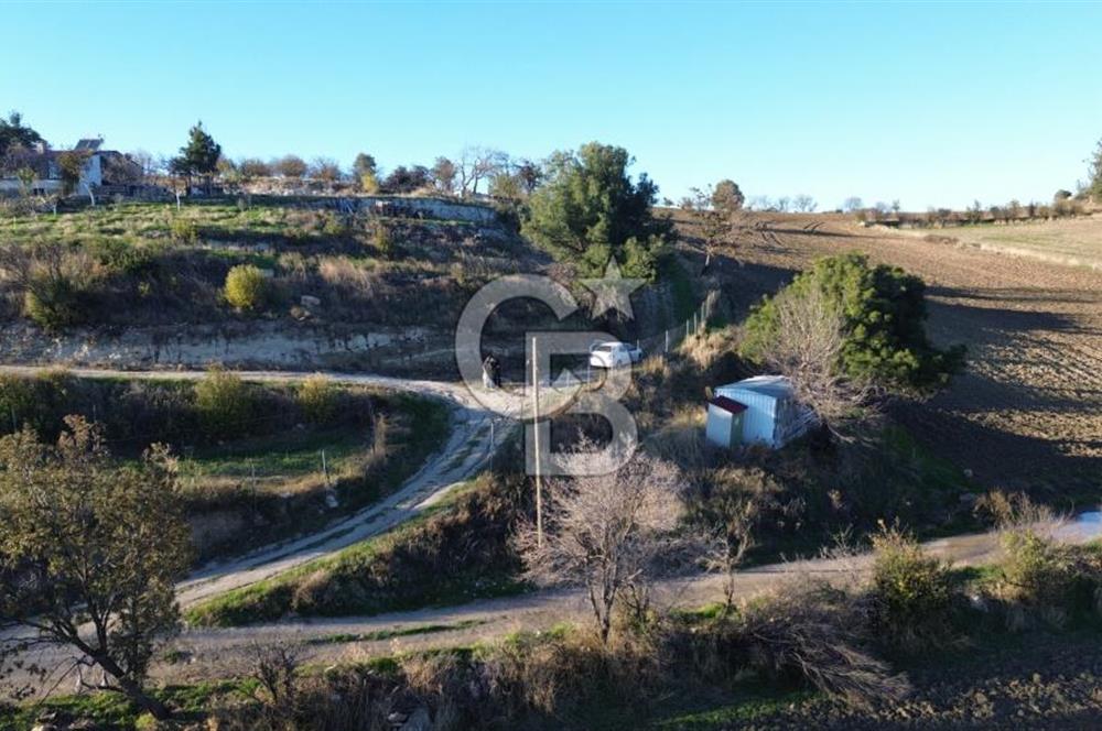 ÇANAKKALE KEMEL KÖYÜNDE BARAJ MANZARALI SATILIK 420 M2 ARAZİ