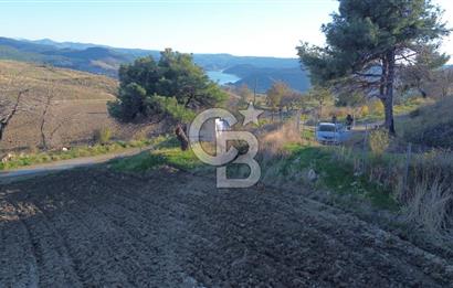 ÇANAKKALE KEMEL KÖYÜNDE BARAJ MANZARALI SATILIK 420 M2 ARAZİ