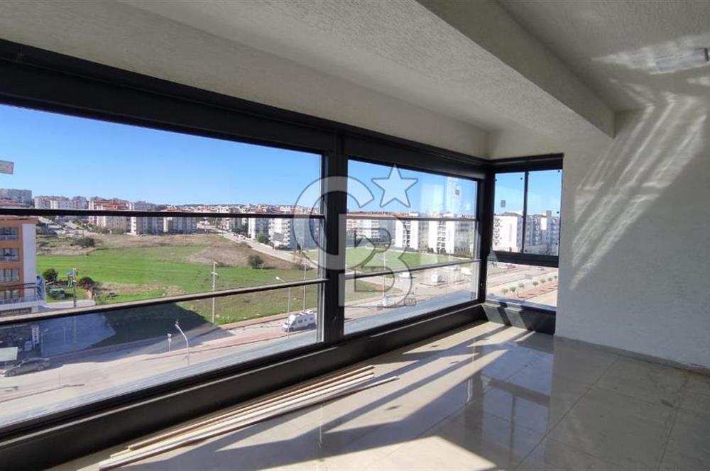 ÇANAKKALE 60M YOL CADDE ÜZERİ KAPALI HAVUZLU SİTEDE 3+1 ARA KAT