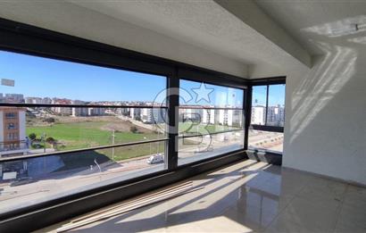 ÇANAKKALE 60M YOL CADDE ÜZERİ KAPALI HAVUZLU SİTEDE 3+1 ARA KAT