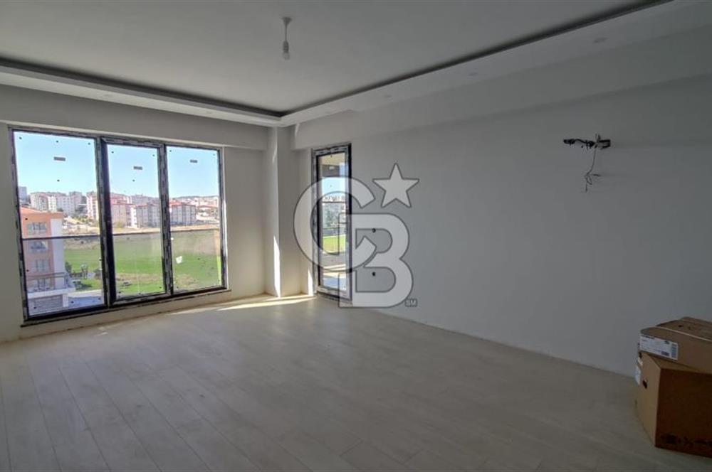 ÇANAKKALE 60M YOL CADDE ÜZERİ KAPALI HAVUZLU SİTEDE 3+1 ARA KAT