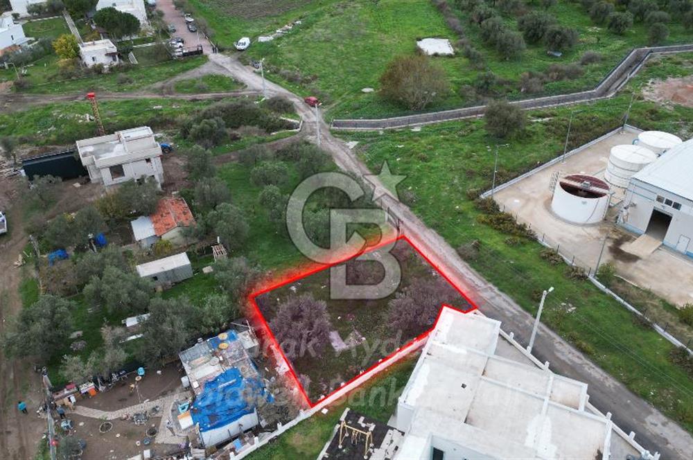 Dikili, Çandarlı’da 15/30 İmarlı 377 m2 Satılık Arsa