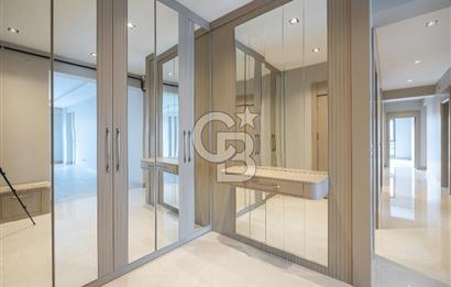 CB BLACK'TAN KONFOR BALAT'TA 8.KAT 4+1 SATILIK LÜKS DAİRE