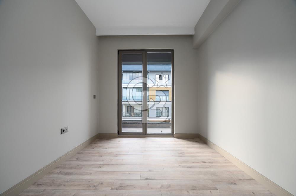 CB BLACK'TAN KONFOR BALAT'TA 8.KAT 4+1 SATILIK LÜKS DAİRE