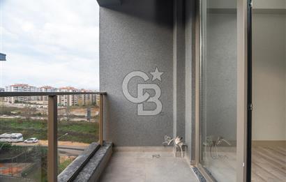 CB BLACK'TAN KONFOR BALAT'TA 8.KAT 4+1 SATILIK LÜKS DAİRE