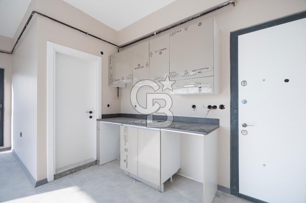 CB BLACK'TEN KIZILCIKLI'DA LOTUS SATILIK OFİS TERASLI 