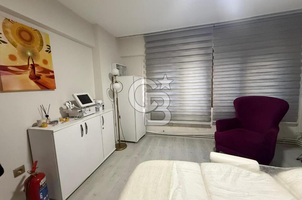 Konak İnönü Caddesinde Devren Kiralık Güzellik Merkezi