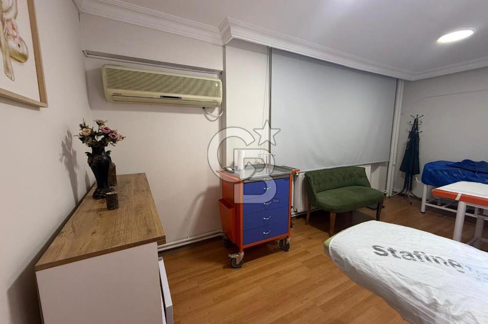 Konak İnönü Caddesinde Devren Kiralık Güzellik Merkezi