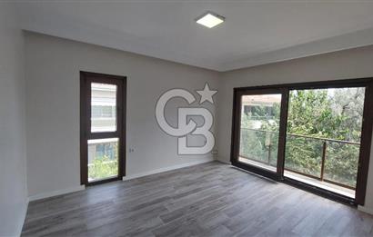 ŞARKÖY'DE DENİZ MANZARALI VİLLA  