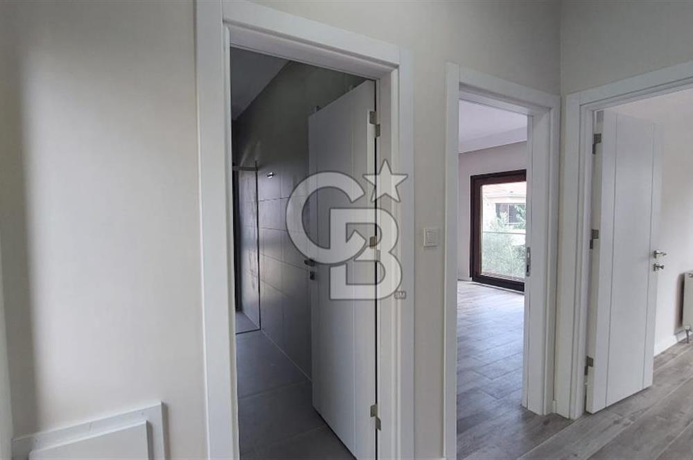 ŞARKÖY'DE DENİZ MANZARALI VİLLA  