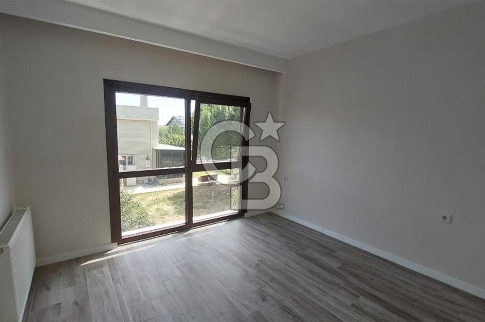 ŞARKÖY'DE DENİZ MANZARALI VİLLA  